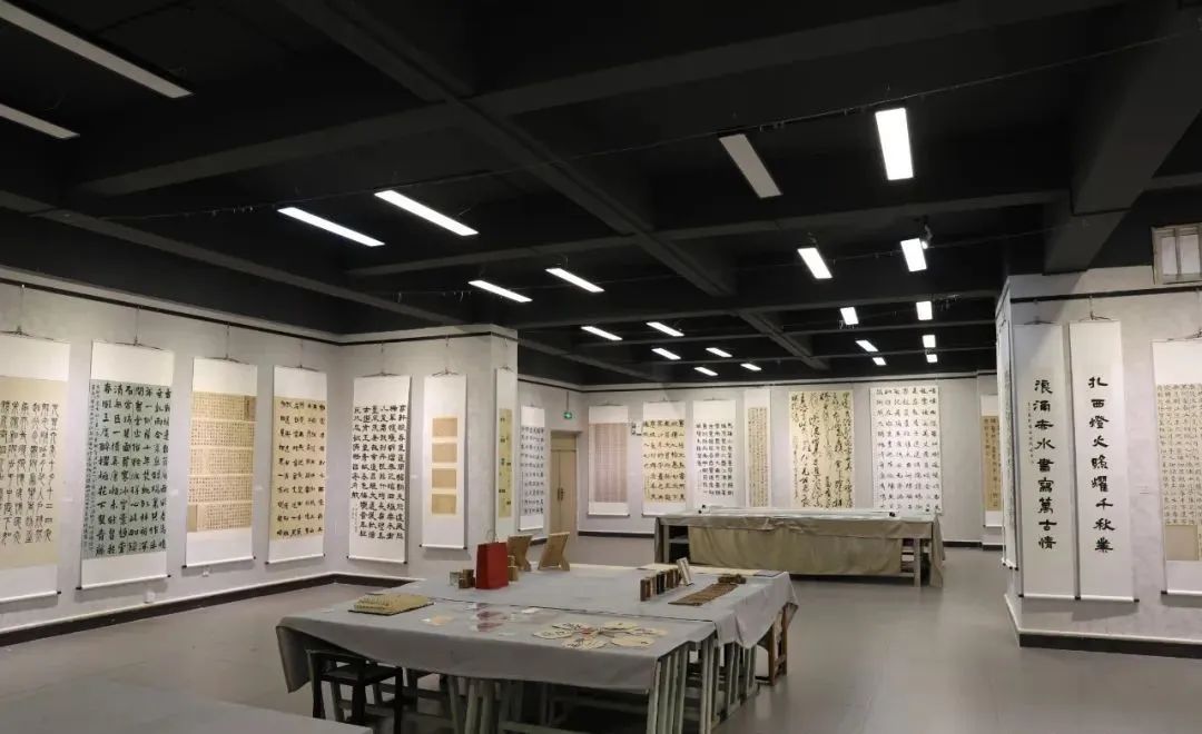 晴耕雨读——曲靖师范学院美术学院2025届书法学专业毕业作品展(图4)