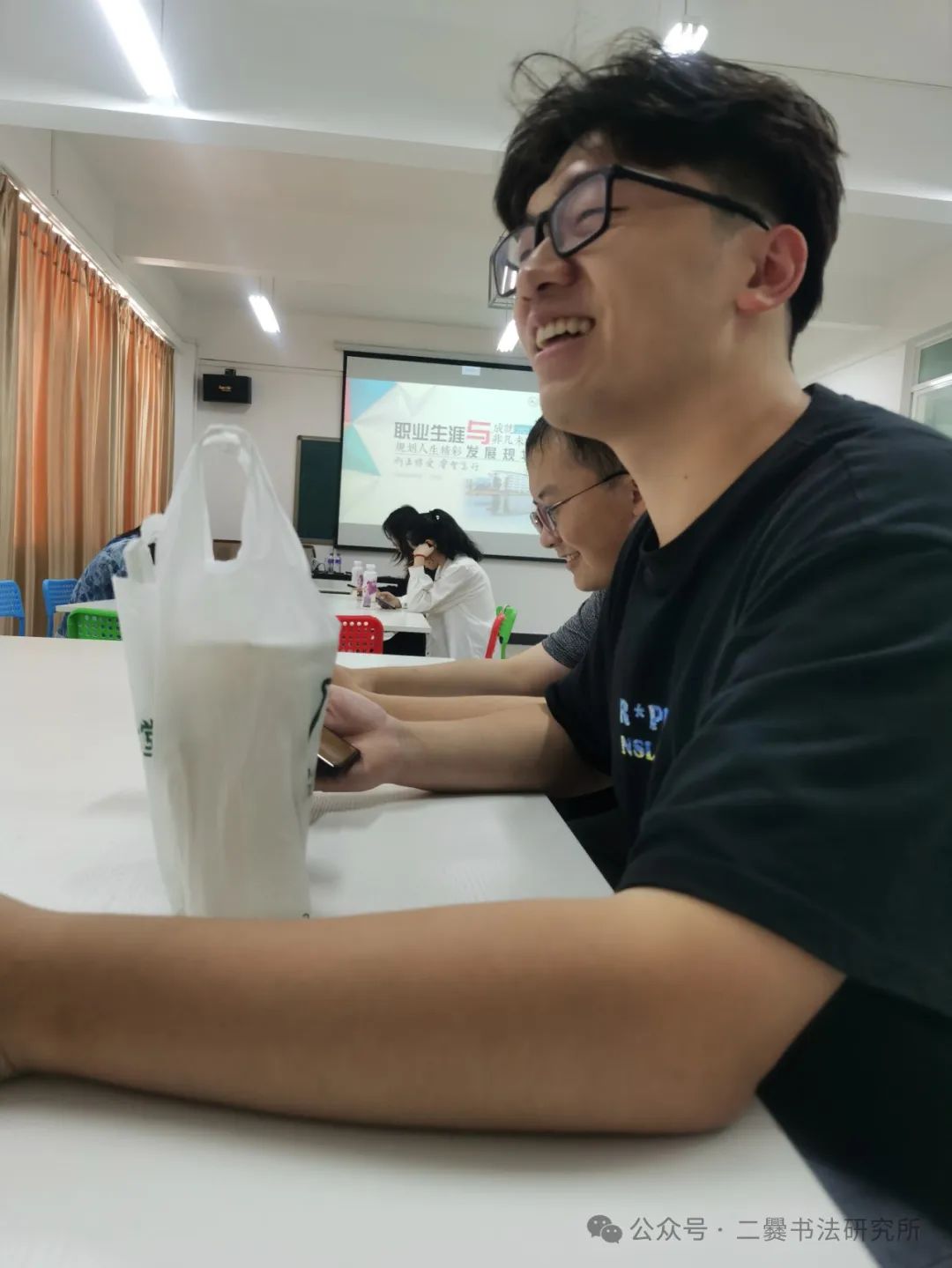 晴耕雨读——曲靖师范学院美术学院2025届书法学专业毕业作品展(图100)