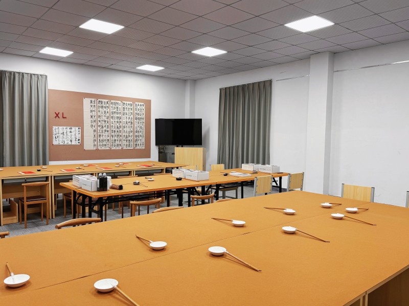 cc3d4a35cdc8f982d62bedacf463727.jpg
